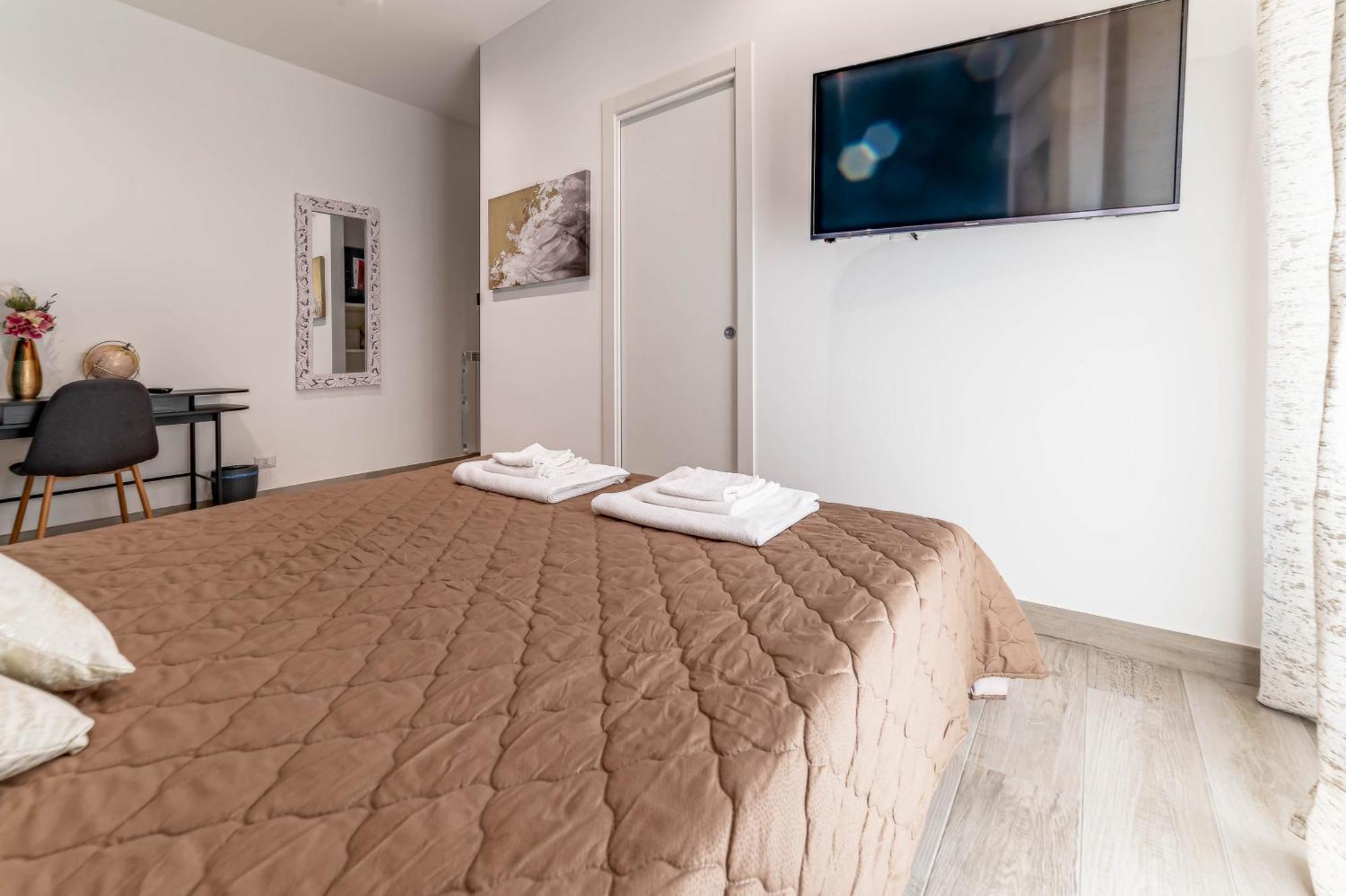 Colosseo Cozy Rooms B&B โรม ภายนอก รูปภาพ